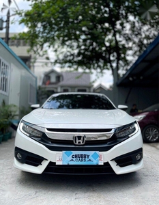 Sell Pearl White 2017 Honda Civic in Quezon City