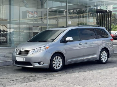 Sell Silver 2017 Toyota Sienna in Quezon City
