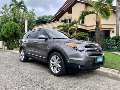 Sell White 2013 Ford Explorer in Rizal