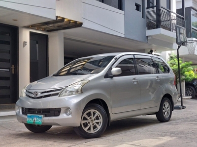 Sell White 2014 Toyota Avanza in Quezon City