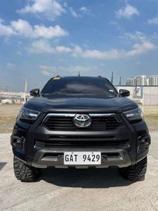 Selling Black 2021 Toyota Hilux in Manila