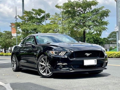 Selling Black Ford Mustang 2015 in Makati