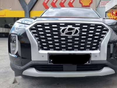 Selling Black Hyundai Palisade 2020 in Makati