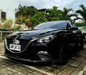 Selling Black Mazda 3 2015 in Marikina