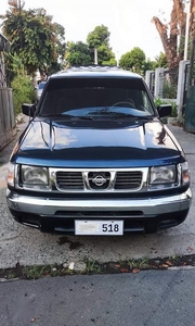 Selling Black Nissan Frontier 2000 in Quezon