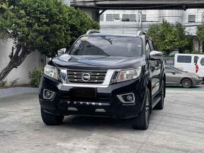 Selling Black Nissan Navara 2019 in Angeles