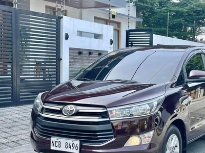 Selling Black Toyota Innova 2018 SUV / MPV at Automatic at 40000 in Manila
