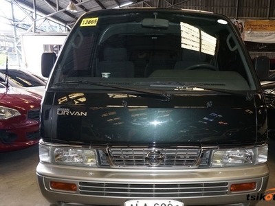 Selling Green Nissan Urvan 2015 Van in Manila