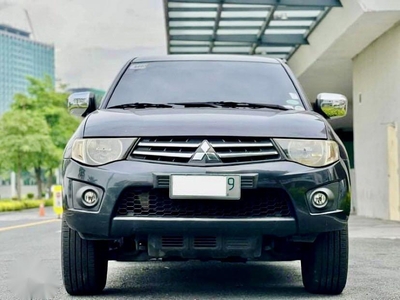 Selling Grey Mitsubishi Strada 2012 in Makati