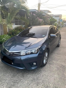 Selling Grey Toyota Corolla Altis 2016 in Quezon City