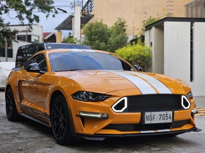 Selling Orange Ford Mustang 2019 in Caloocan