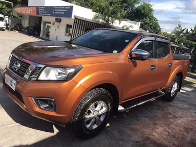Selling Orange Nissan Navara 2016 in Pateros