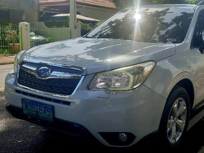 Selling Pearl White Subaru Forester 2014 in Marikina