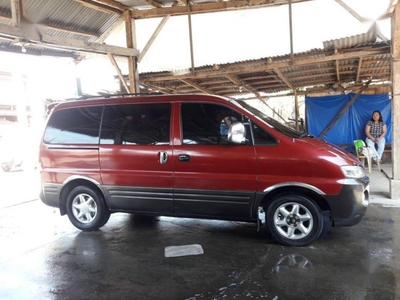 Selling Red Hyundai Starex Manual Diesel in Davao City