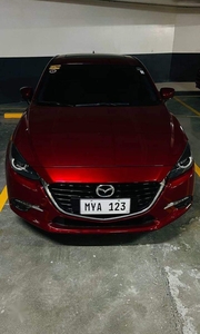 Selling Red Mazda 3 2017 in Pasig