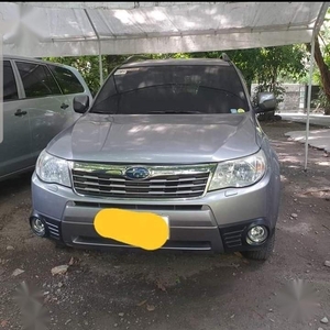 Selling Silver Subaru Forester 2010 in Pateros