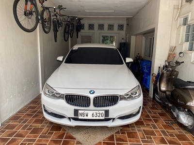 Selling White Bmw 320D 2016 in Quezon City