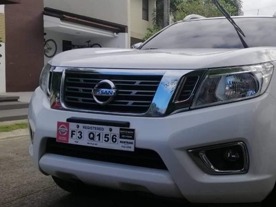 Selling White Nissan Navara 2020 in Quezon
