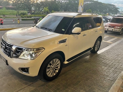 Selling White Nissan Patrol Royale 2019 in Dumaguete