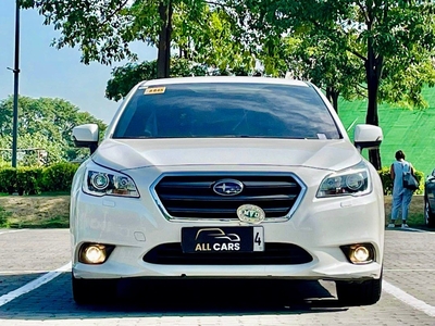 Selling White Subaru Legacy 2017 in Makati