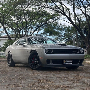 Silver Dodge Challenger 2018 for sale in Automatic
