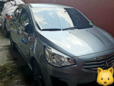 Silver Mitsubishi Mirage g4 2015 for sale in Manual