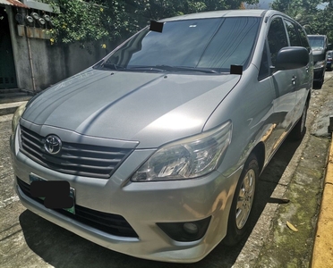 Silver Toyota Innova 2014 for sale in Automatic