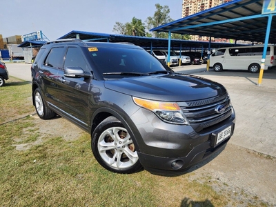 White Ford Explorer 2015 for sale in Pasay