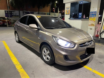 White Hyundai Accent 2014 for sale in Quezon City