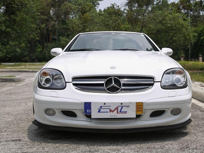 White Mercedes-Benz Slk-Class 2000 for sale in Automatic