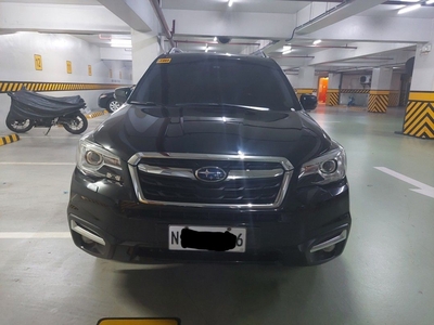 White Subaru Forester 2018 for sale in Automatic