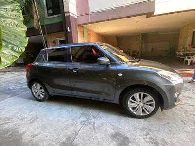 White Suzuki Swift 2019 for sale in Manila
