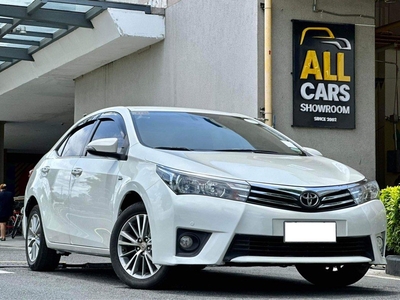 White Toyota Corolla altis 2016 for sale in Automatic