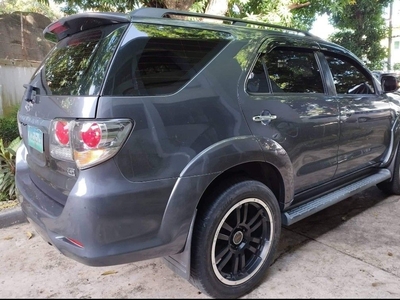White Toyota Fortuner 2014 for sale in Manila
