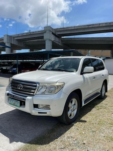 White Toyota Land Cruiser 2010 for sale in Pasay