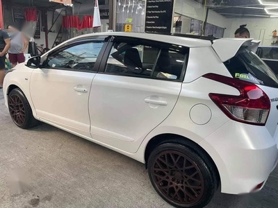 White Toyota Yaris 2017 for sale in Quezon City