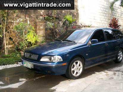 1998 Volvo V40 station wagon AT