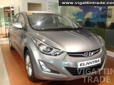 2014 Hyundai Elantra 1.6L S AT - hyper silver