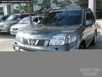 NISSAN X-TRAIL 2.0 with comprehensive insurance 750k