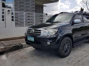 2009 model Toyota Fortuner G AT Diesel