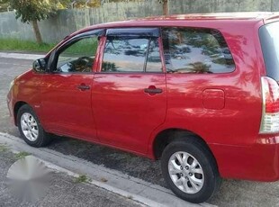 2011 Toyota Innova E for sale