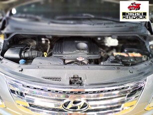 2014 Hyundai Starex 2.5 CRDi GLS 5 AT(Diesel Swivel) in Quezon City, Metro Manila
