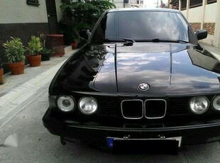 BMW 1997 525i E34 Loaded Black For Sale