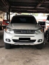 Rush sale! Ford Everest 2015