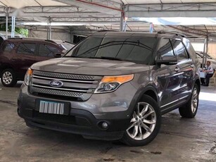 Selling 2nd Hand Ford Explorer 2013 in Meycauayan
