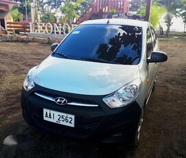 SELLING Hyundai i10 2014