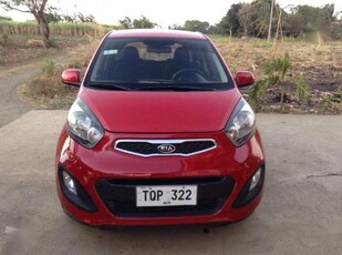 SELLING Kia Picanto ex 2012