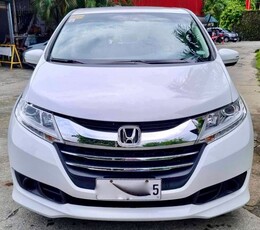 Selling White Honda Odyssey 2017 in Pasig
