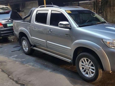 2015 model Toyota Hilux G MT 4x4 3.0 Diesel for sale