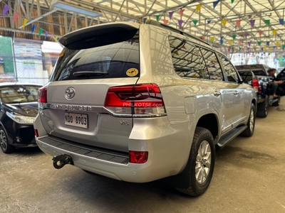 2019 Toyota Land Cruiser 4.5L DSL AT in Quezon City, Metro Manila